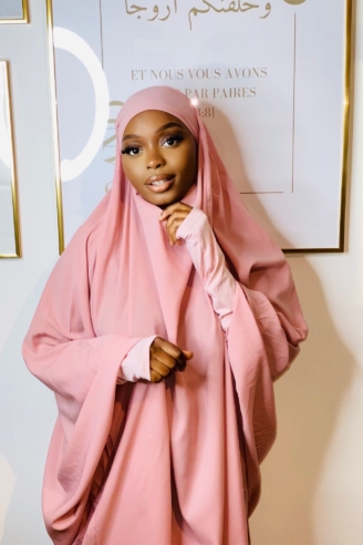 Jilbab resserrés jupe